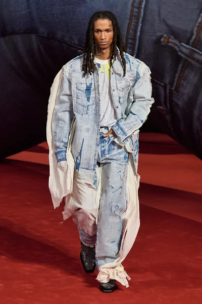 Look 61